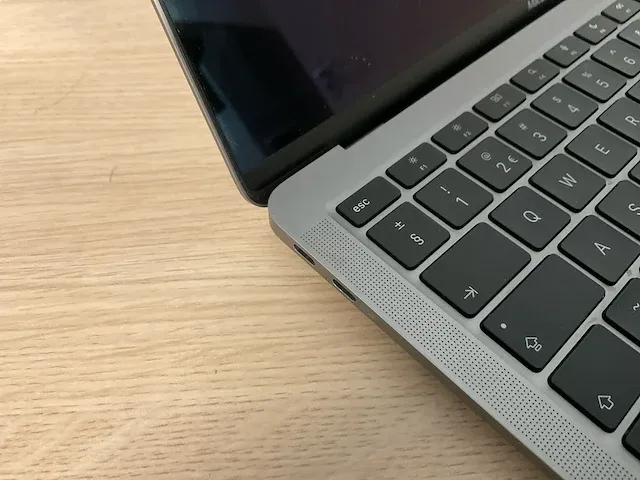 Apple macbookair10,1 - afbeelding 2 van  6