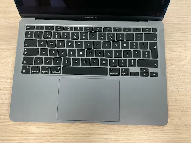 Apple macbookair10,1 - afbeelding 3 van  6