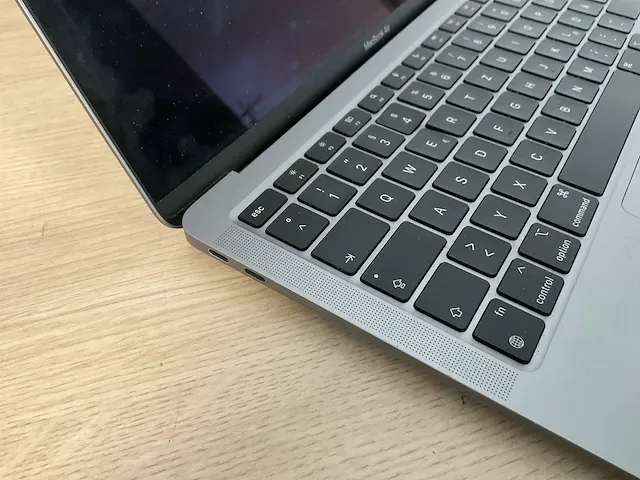 Apple macbookair10,1 - afbeelding 3 van  7