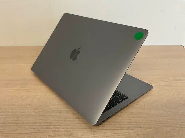 Apple macbookair10,1 - afbeelding 5 van  7