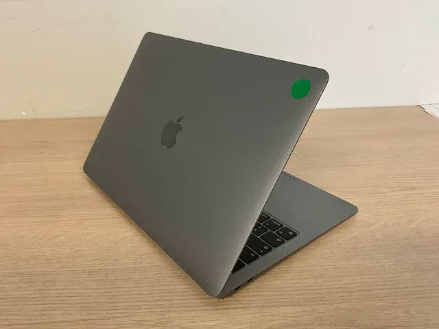 Apple macbookair10,1 - afbeelding 4 van  6