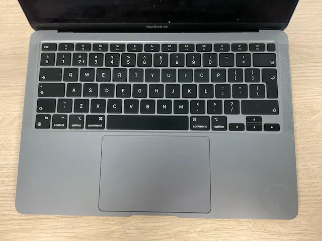Apple macbookair10,1 - afbeelding 3 van  6