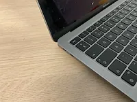 Apple macbookair10,1 - afbeelding 2 van  6