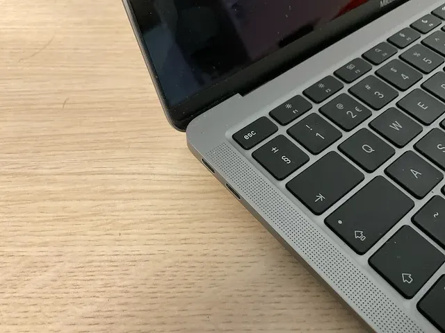 Apple macbookair10,1 - afbeelding 2 van  6