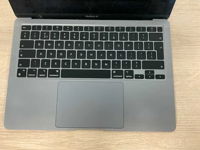 Apple macbookair10,1 - afbeelding 3 van  6
