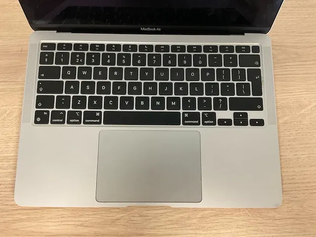 Apple macbookair10,1 - afbeelding 3 van  6
