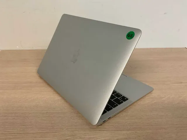 Apple macbookair10,1 - afbeelding 4 van  6