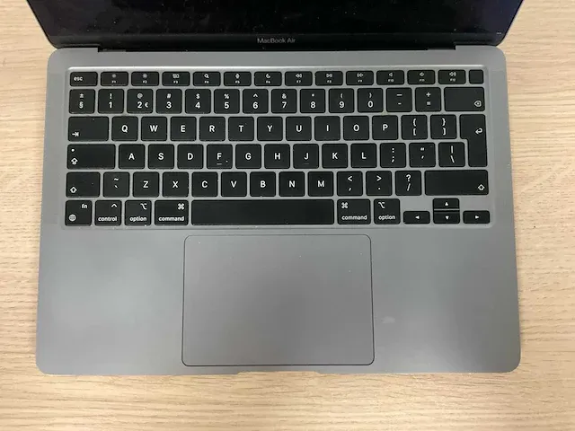 Apple macbookair10,1 - afbeelding 3 van  6