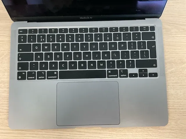 Apple macbookair10,1 - afbeelding 3 van  7