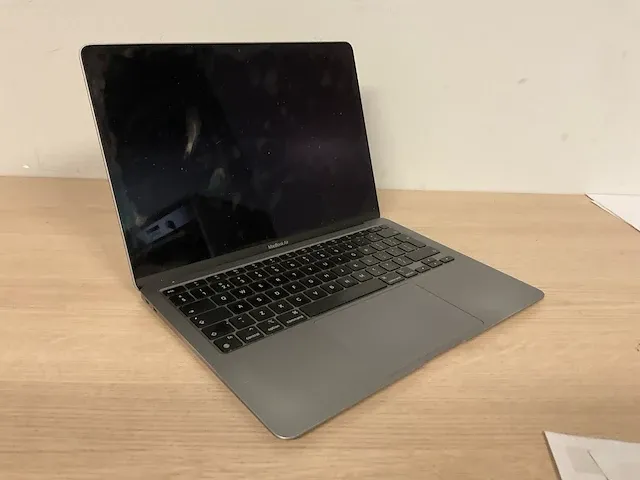 Apple macbookair10,1 - afbeelding 1 van  6