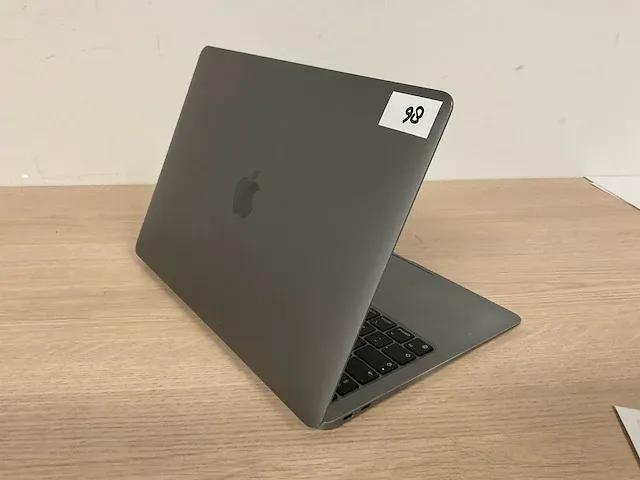 Apple macbookair10,1 - afbeelding 4 van  6