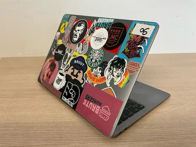 Apple macbookair10,1 - afbeelding 4 van  7