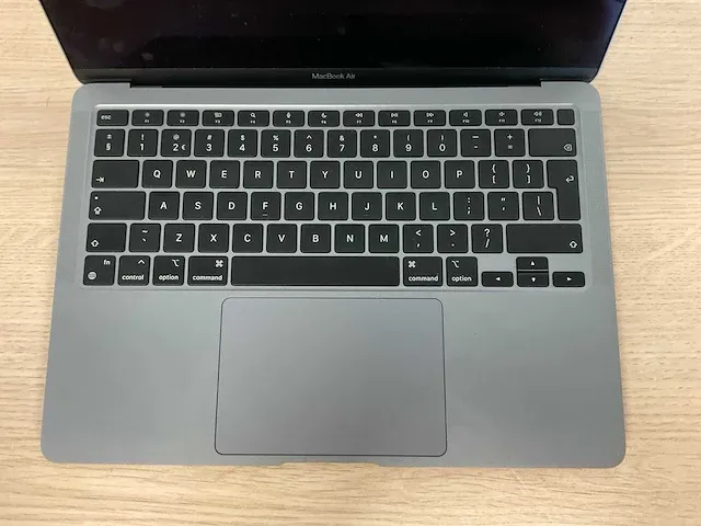 Apple macbookair10,1 - afbeelding 3 van  6