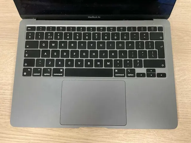 Apple macbookair10,1 - afbeelding 3 van  6