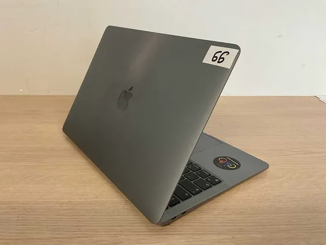 Apple macbookair10,1 - afbeelding 4 van  7