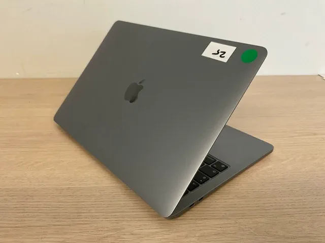 Apple macbookpro17,1 - afbeelding 4 van  6
