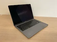 Apple macbookpro17,1