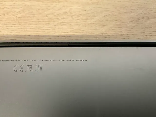 Apple macbookpro17,1 - afbeelding 6 van  6