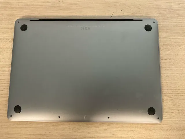 Apple macbookpro17,1 - afbeelding 5 van  6