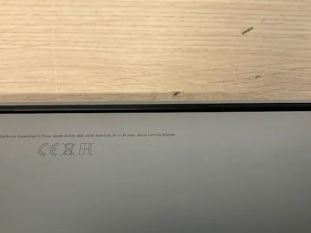 Apple macbookpro17,1 - afbeelding 6 van  7
