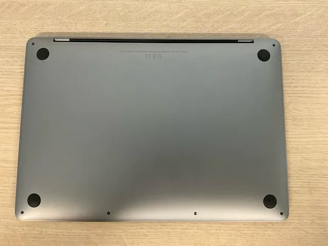Apple macbookpro17,1 - afbeelding 5 van  6