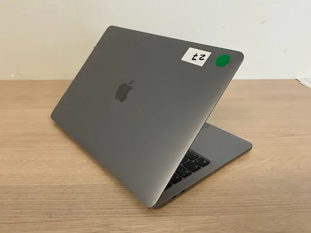 Apple macbookpro17,1 - afbeelding 4 van  6