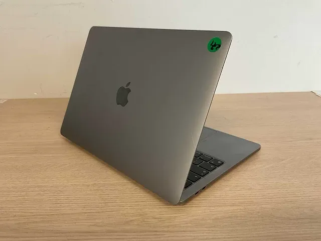 Apple macbookpro17,1 - afbeelding 4 van  6