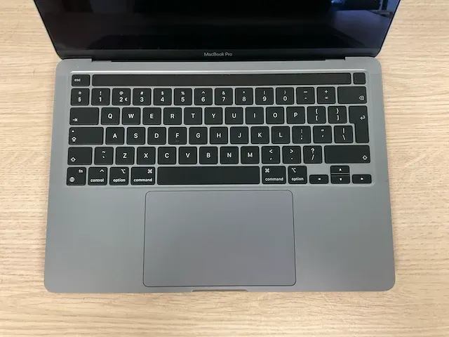Apple macbookpro17,1 - afbeelding 3 van  7
