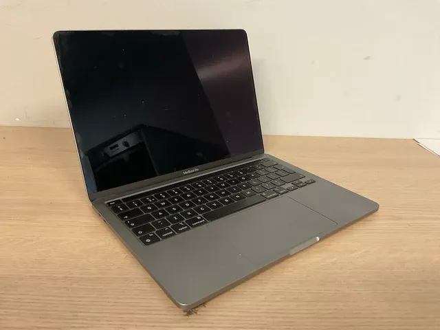 Apple macbookpro17,1 - afbeelding 1 van  7