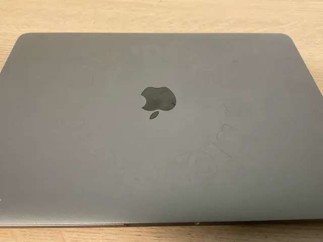 Apple macbookpro17,1 - afbeelding 7 van  7