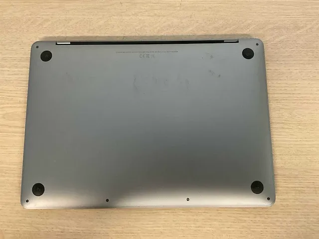Apple macbookpro17,1 - afbeelding 5 van  6