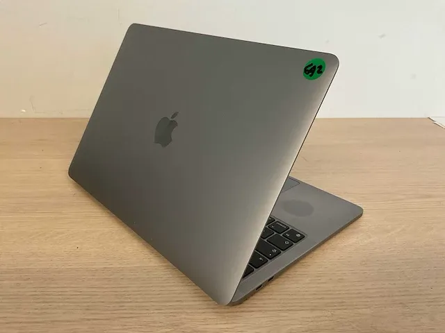 Apple macbookpro17,1 - afbeelding 4 van  6