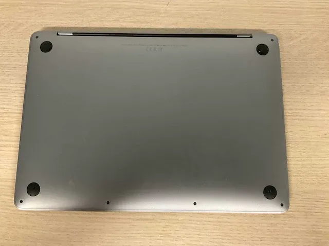 Apple macbookpro17,1 - afbeelding 6 van  7