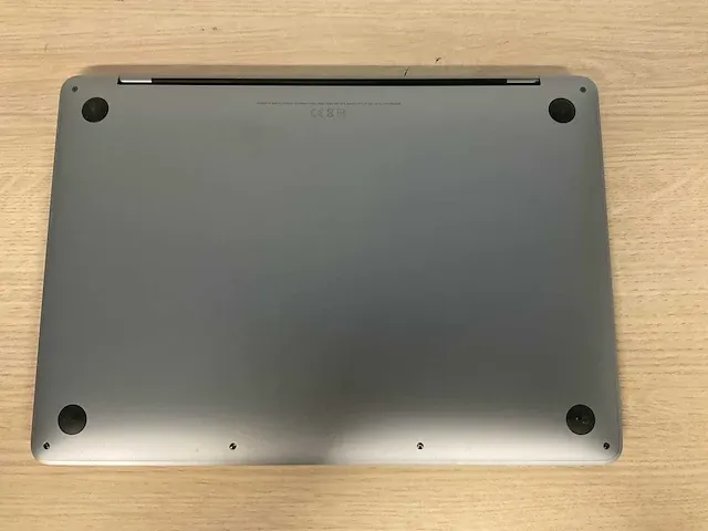 Apple macbookpro17,1 - afbeelding 5 van  6