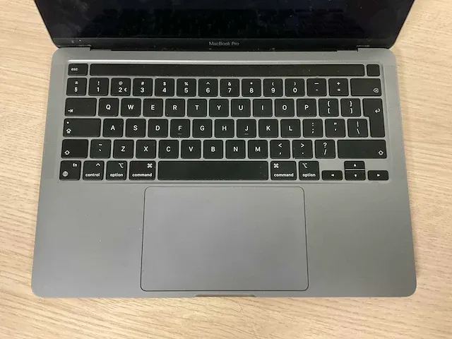 Apple macbookpro17,1 - afbeelding 3 van  6