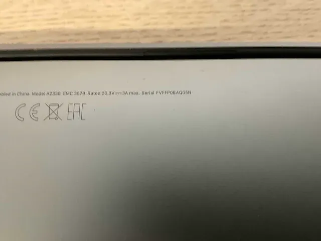 Apple macbookpro17,1 - afbeelding 2 van  10