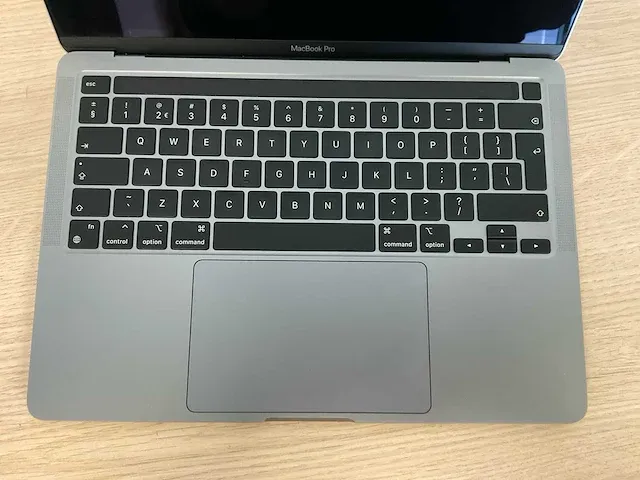 Apple macbookpro17,1 - afbeelding 5 van  10