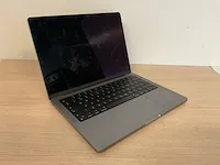 Apple macbookpro18,3