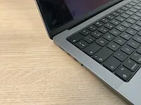 Apple macbookpro18,3 - afbeelding 2 van  8