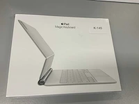 Apple magic keyboard for ipad pro 11-inch (1st, 2nd and 3rd gen) ipad air (4th gen) qwerty arabic white mjqj3ab/a - afbeelding 1 van  2