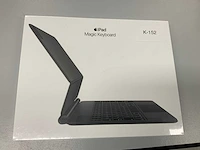 Apple magic keyboard for ipad pro 11-inch (1st, 2nd and 3rd generation) ipad air (4th generation) qwerty swedish, black, mxqt2s/a - afbeelding 1 van  2