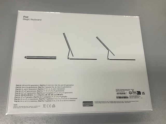 Apple magic keyboard for ipad pro 11-inch (1st, 2nd and 3rd generation) ipad air (4th generation) qwerty swedish, black, mxqt2s/a - afbeelding 2 van  2