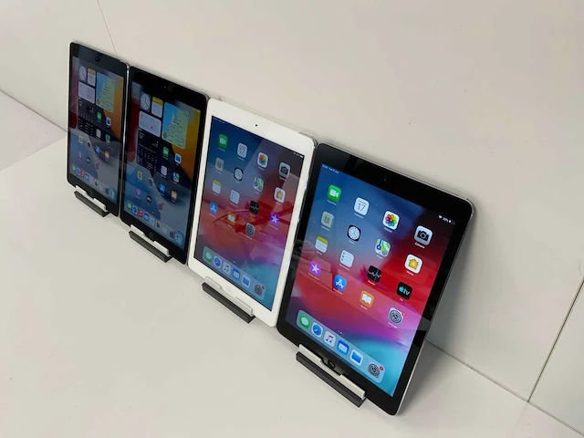 Apple mix model ipad air - check description (4x) - afbeelding 4 van  10