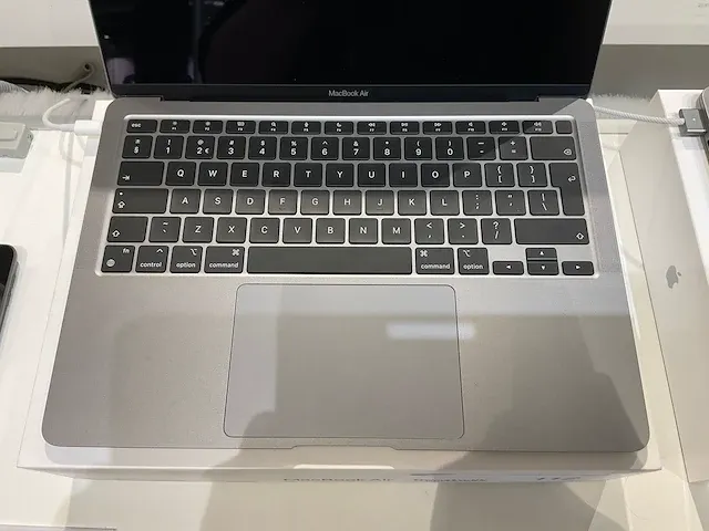 Apple notebook mgn63n/a - afbeelding 3 van  6