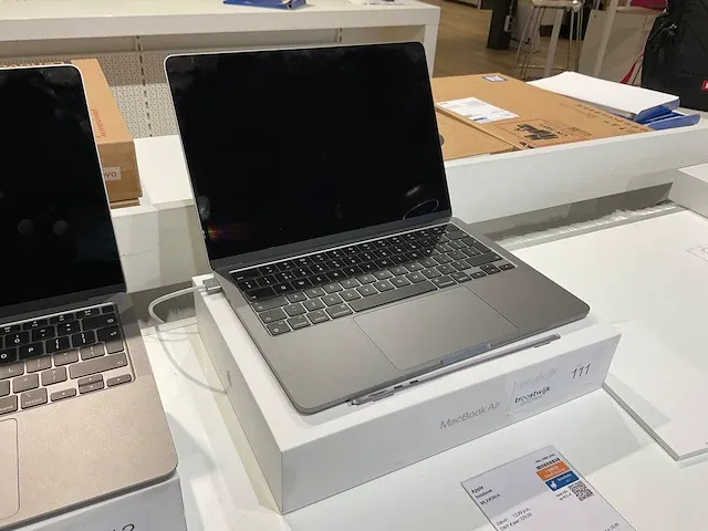 Apple notebook mlxw3n/a - afbeelding 2 van  6