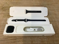 Apple series 7 smartwatch gps + midnight aluminium - afbeelding 4 van  7