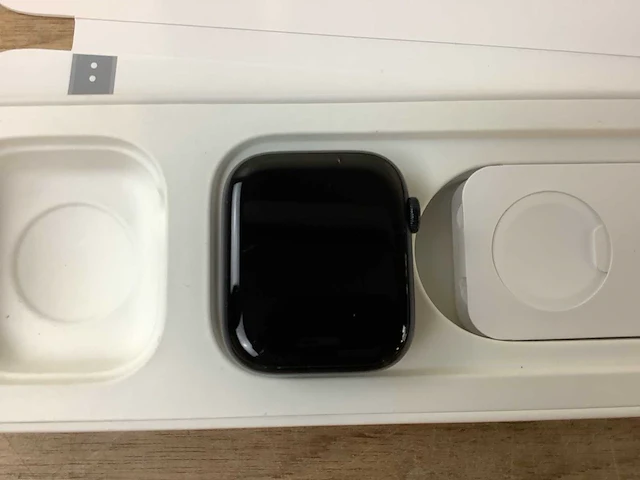 Apple series 7 smartwatch gps midnight aluminium - afbeelding 5 van  7