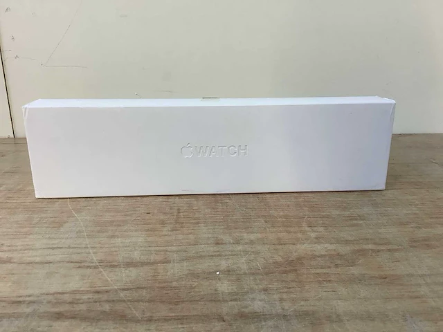 Apple series 7 smartwatch gps + starlight aluminium - afbeelding 2 van  7