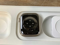 Apple series 7 smartwatch gps + starlight aluminium - afbeelding 6 van  7