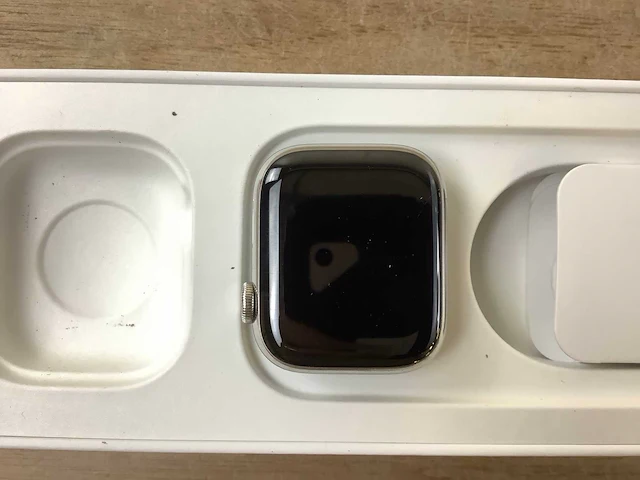 Apple series 8 gps+ zilver smartwatch - afbeelding 5 van  7